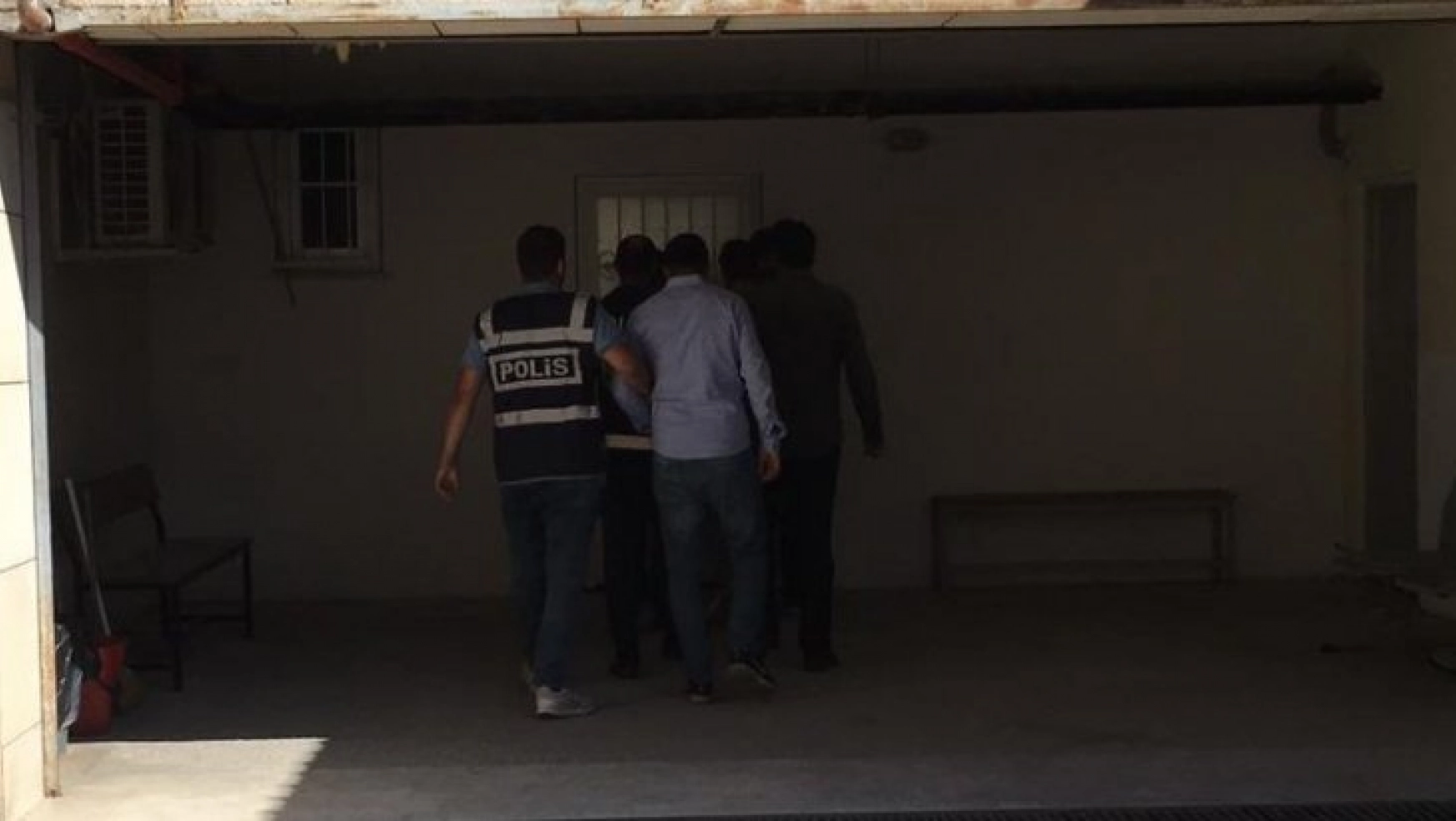 Elazığ'da FETÖ/PDY operasyonu: 6 şüpheli adliyeye sevk edildi