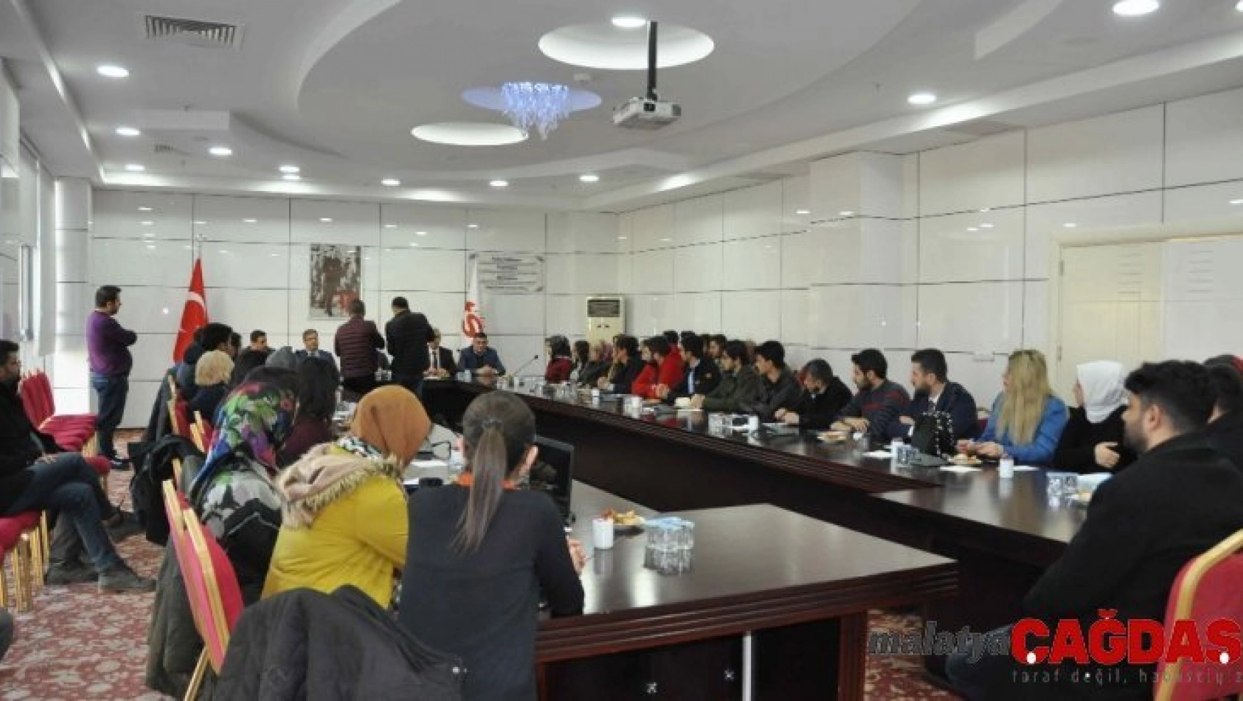 Elazığ'da girişimci kursiyerler sertifikalarını aldı