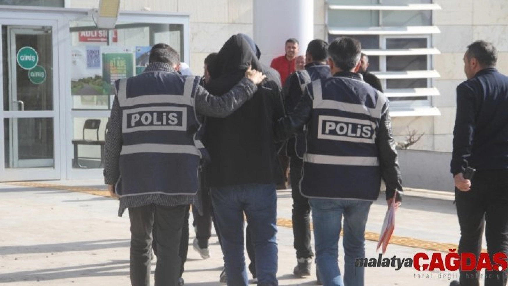 Elazığ'da hırsızlık operasyonu:10 şüpheli adliyeye sevk edildi