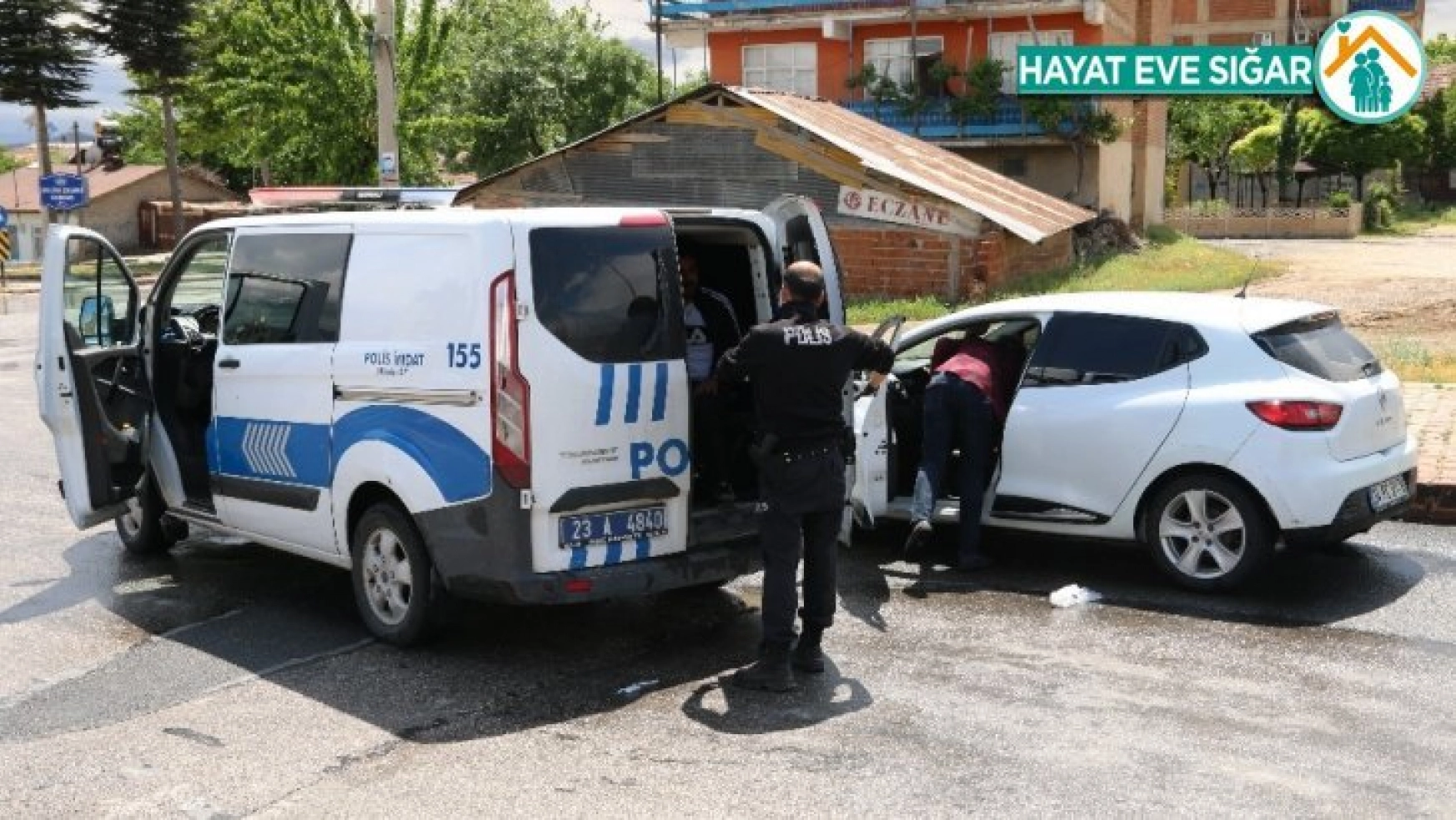 Elazığ'da sokağa çıkma kısıtlamasını ihlal edenlere 53 bin TL ceza
