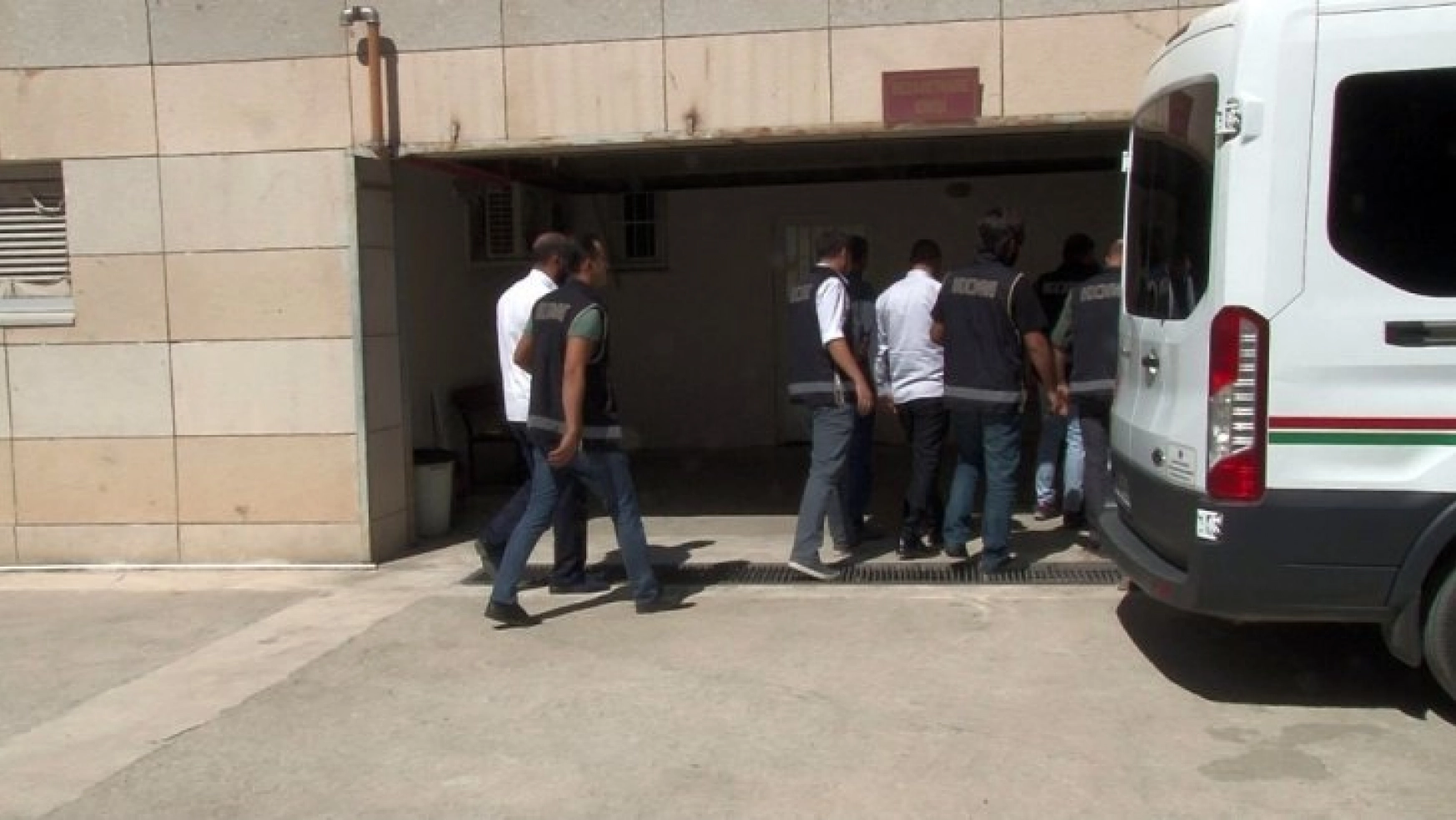 Elazığ'daki tefeci operasyonu: 5 şüpheli adliyeye sevk edildi