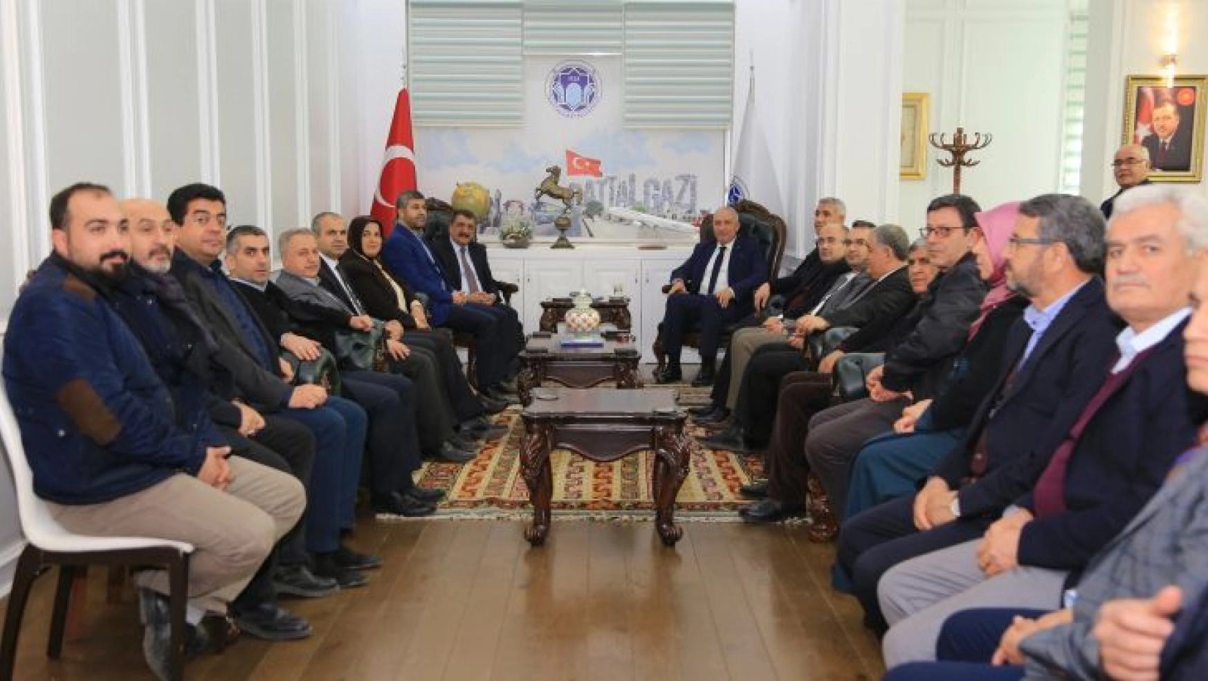 Kahtalı, Başkan Gürkan'ı Ziyaret Etti