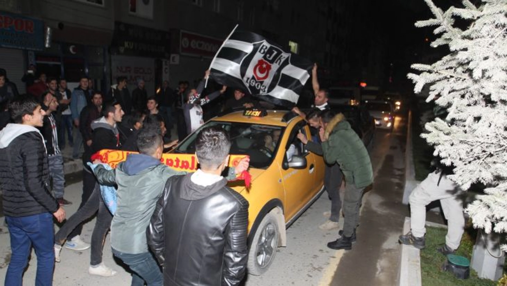 Hakkari'de Beşiktaş coşkusu
