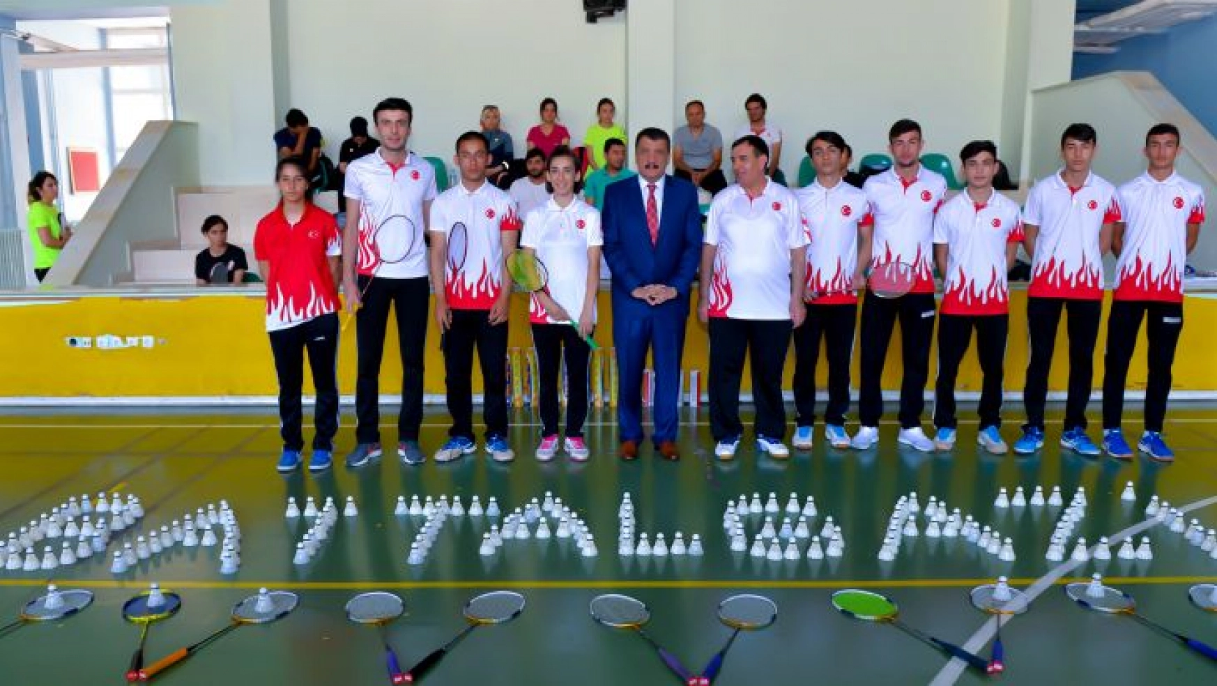 Başkan Gürkan, Badminton Sporcuları İle Bir Araya Geldi