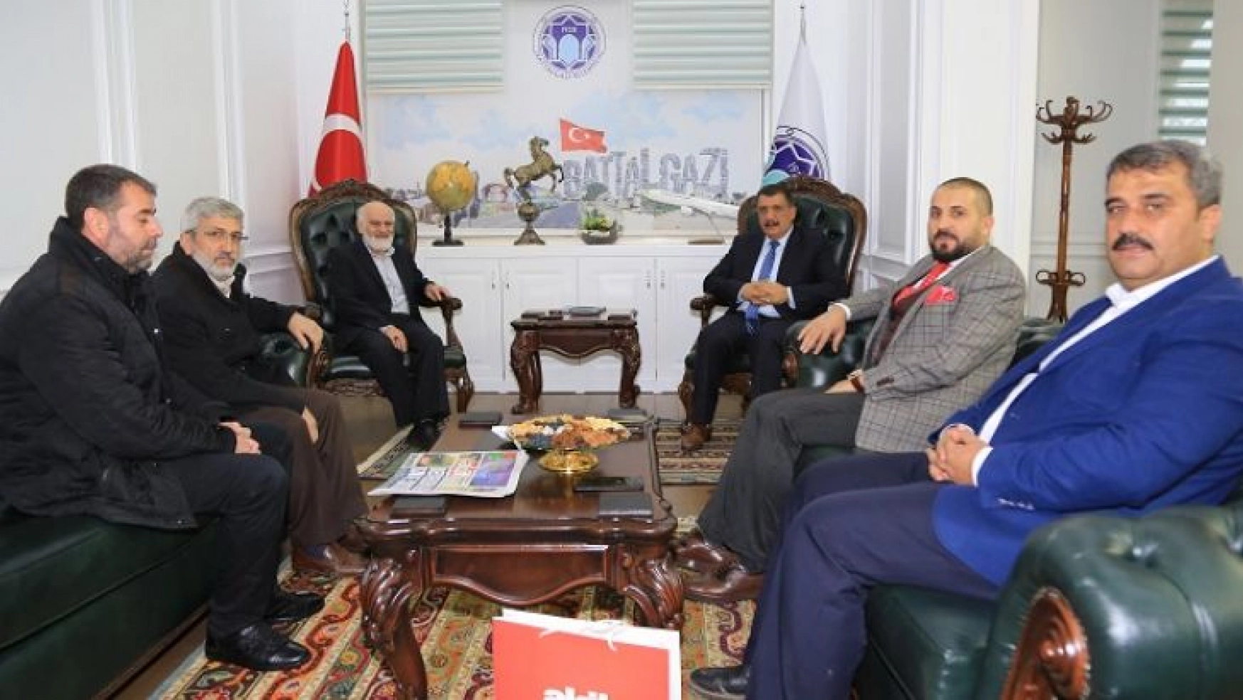 Karahasanoğlu, Başkan Gürkan'ı Ziyaret Etti