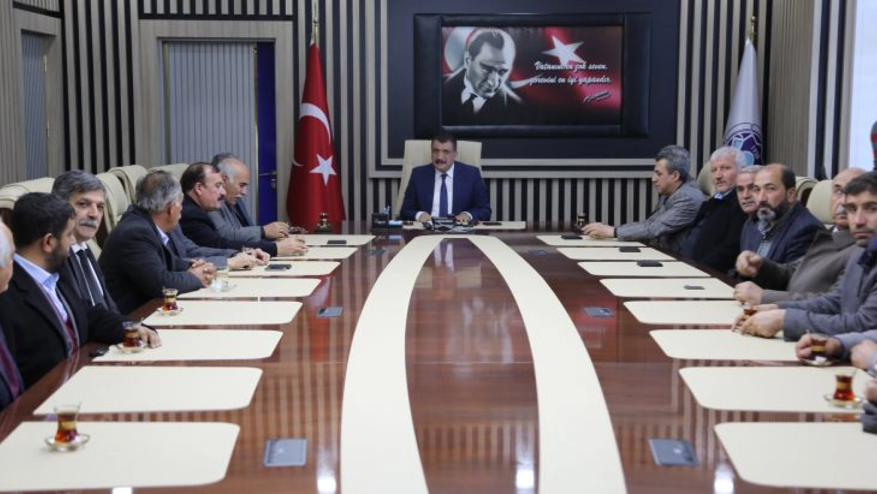 Muhtarlar, Başkan Gürkan'a Hayırlı Olsun Ziyaretinde Bulundu