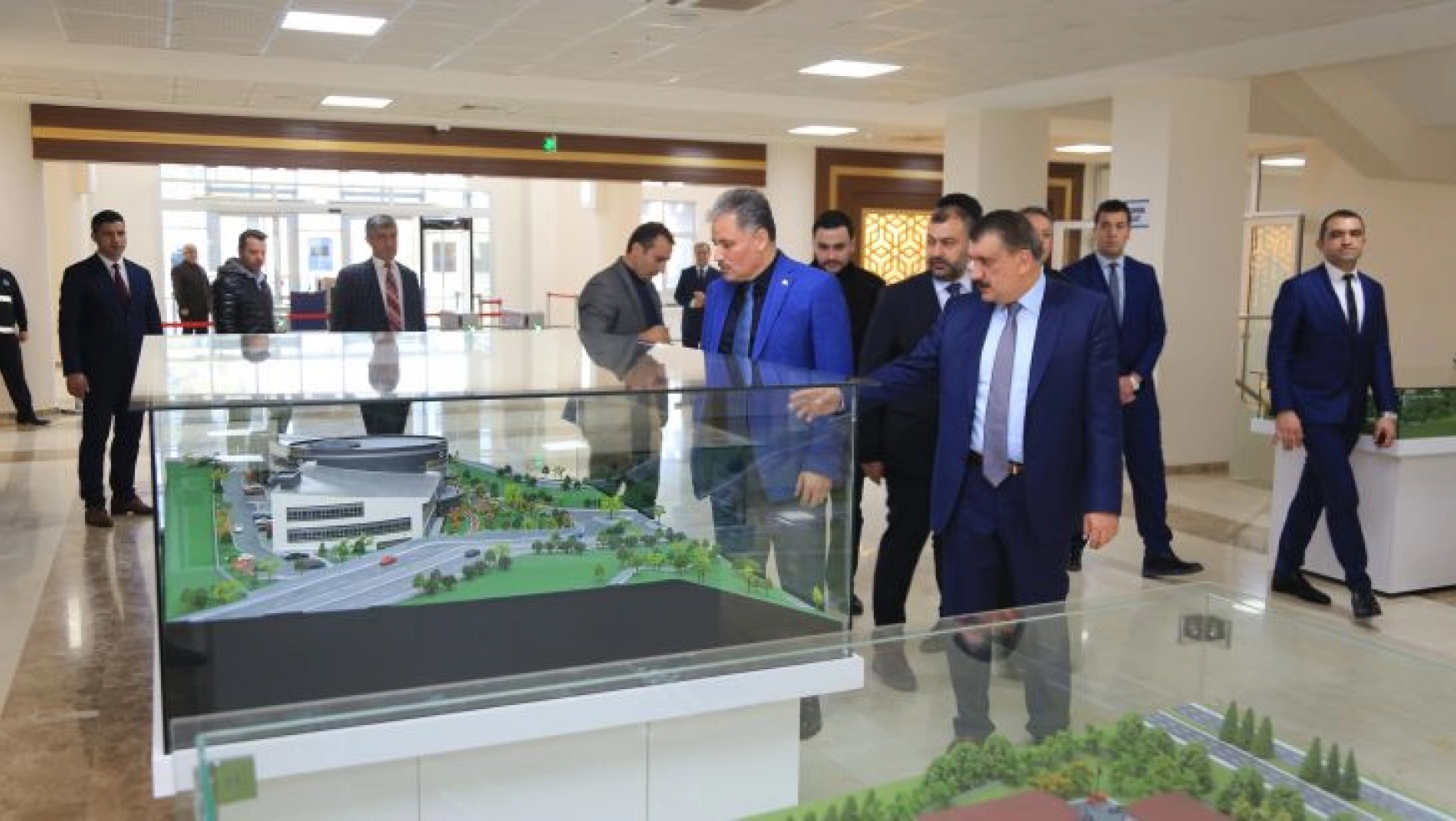 Başkan Çakır, Battalgazi Belediye Başkanı Gürkan'ı Ziyaret Etti