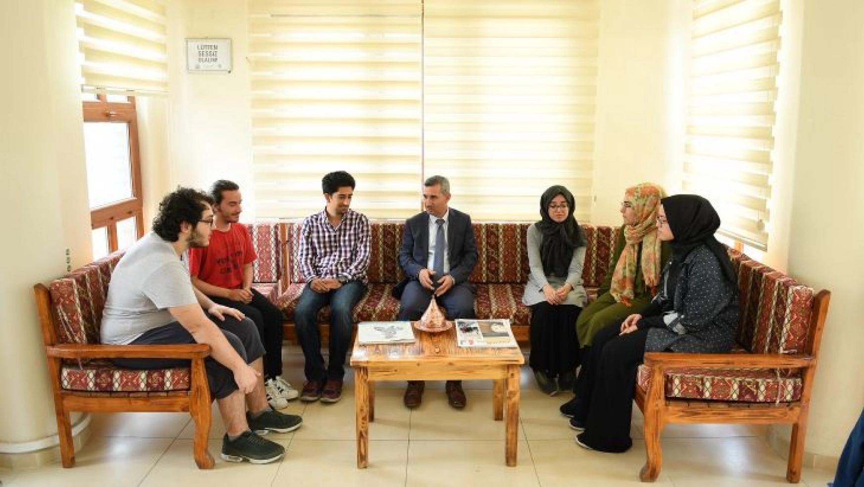 Başkan Çınar, 'Bilgi Evi, Yaz Tatilinde de Öğrencilerimizin Hizmetinde'