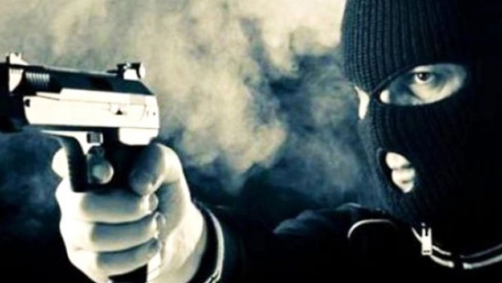 Malatya'da maskeli ve silahlı 2 kişi yakalandı