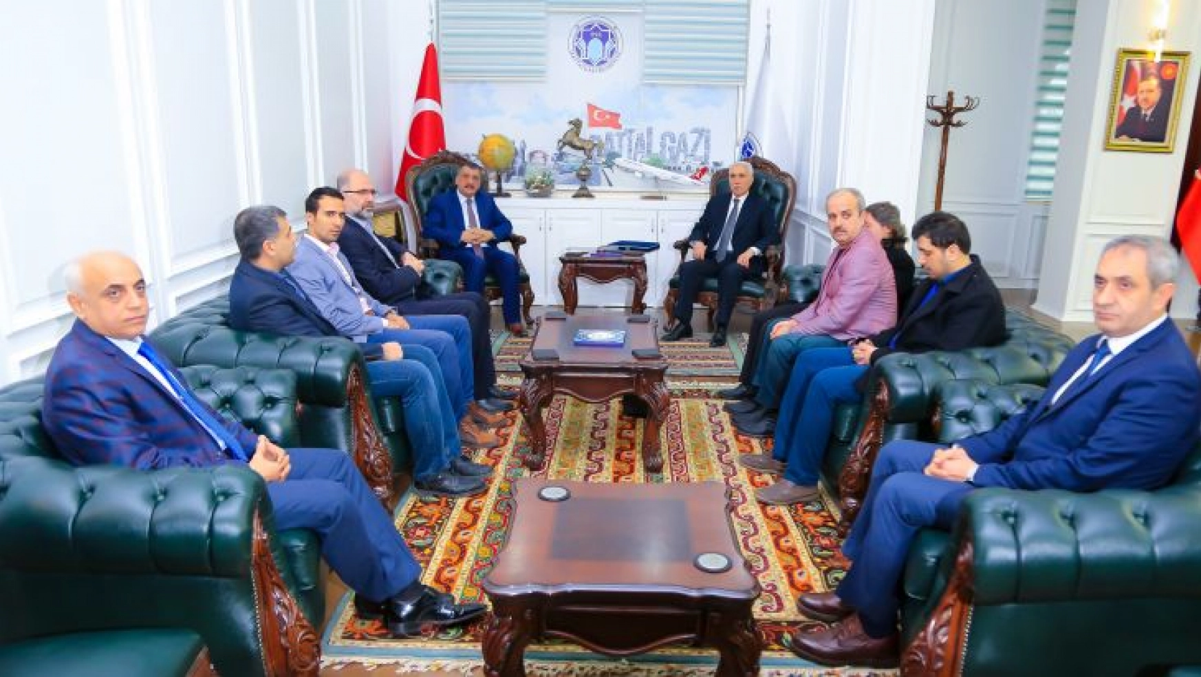 Başkan Gürkan, 'Gazete ve Televizyon Camiası Gerçekten Bir Kamu Görevi Yapıyor'