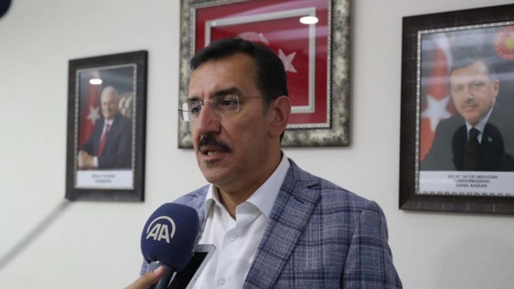 Bakan Tüfenkci'nin oy kullandığı sandıktan 'Erdoğan' çıktı