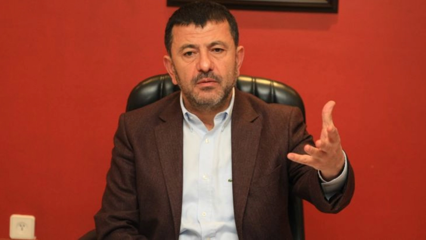 Ağbaba, ''Taşerona Kadro Meselesini Bir Saatte Meclis'ten Geçirelim''