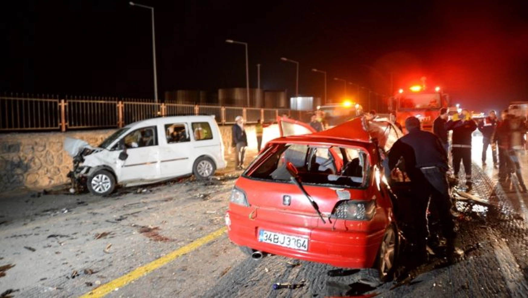 Polis memuru trafik kazasında hayatını kaybetti