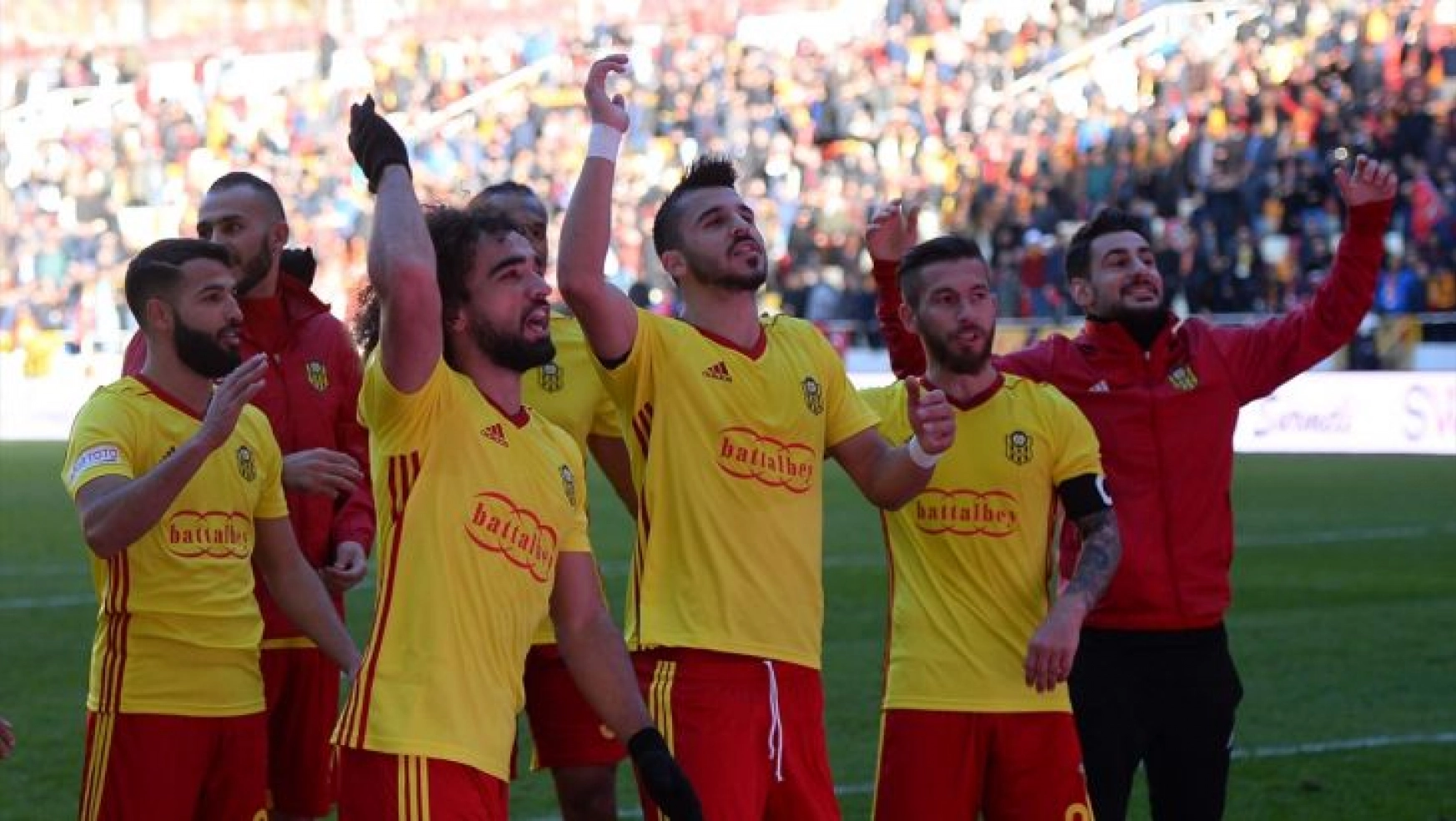 Evkur Yeni Malatyaspor'da galibiyet sevinci