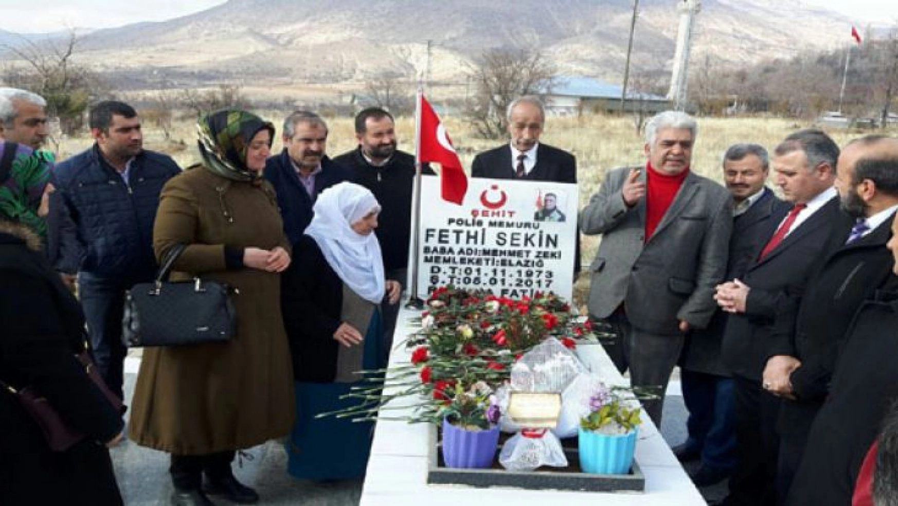 Şehit Polis Memuru Fethi Sekin Mezarı Başında Anıldı