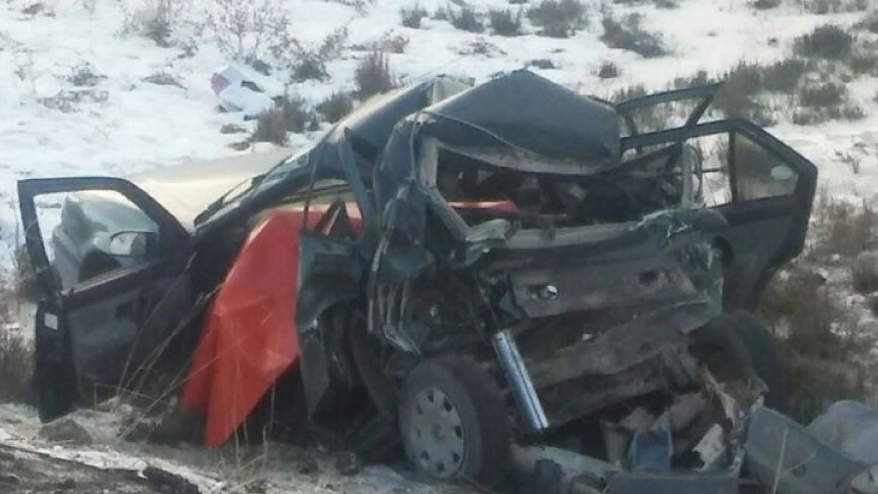 Erzurum'da polis memuru trafik kazasında hayatını kaybetti