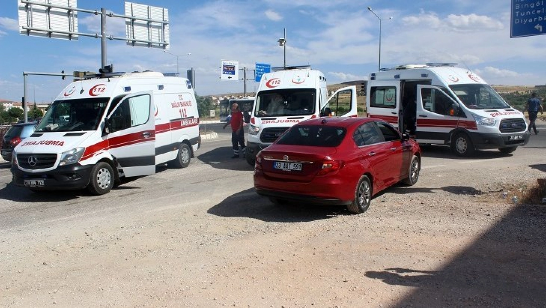 Elazığ'da trafik kazası 4'ü çocuk 10 yaralı