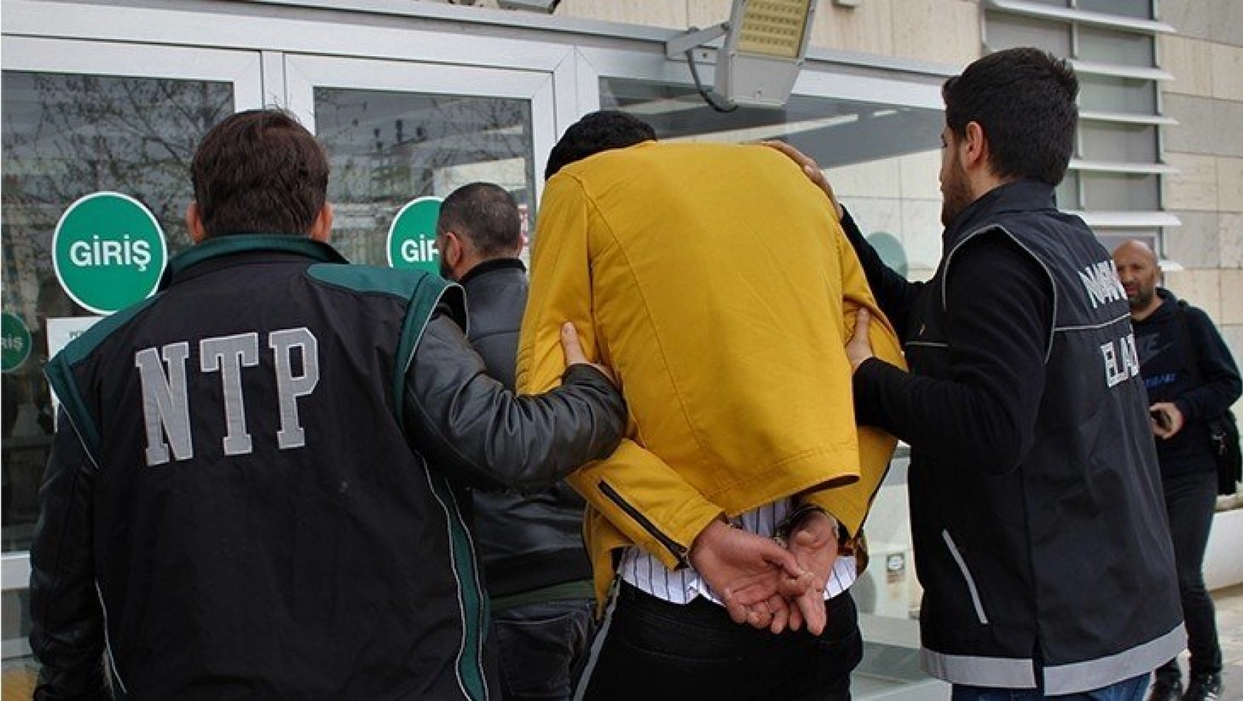 Elazığ'da uyuşturucu haplarla yakalanan şüpheli tutuklandı