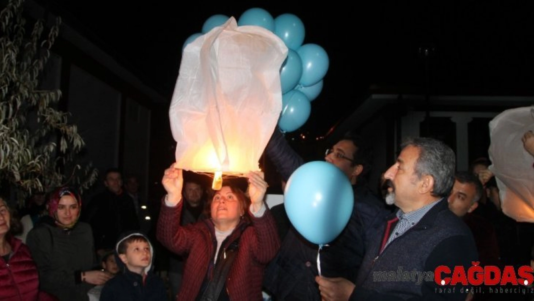 Engelsiz bir gelecek için balonlar gökyüzüne bırakıldı