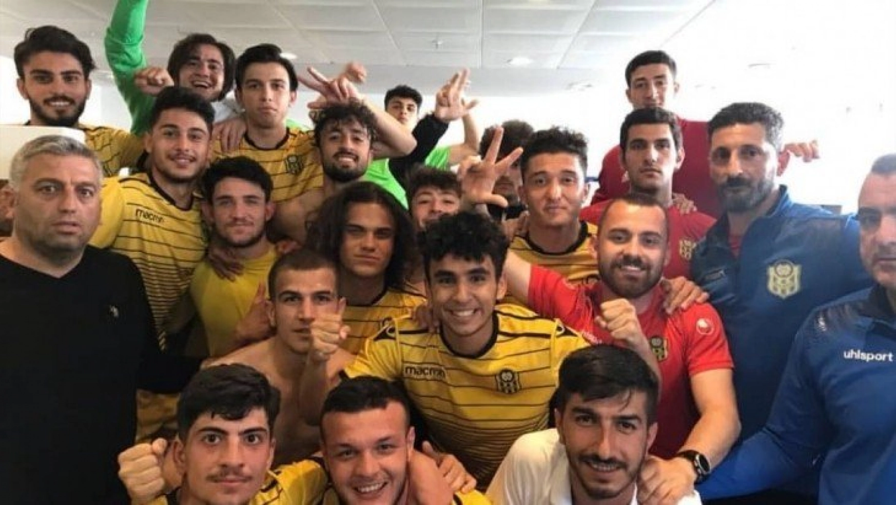 Evkur Yeni Malatyaspor U19 deplasmanda galip