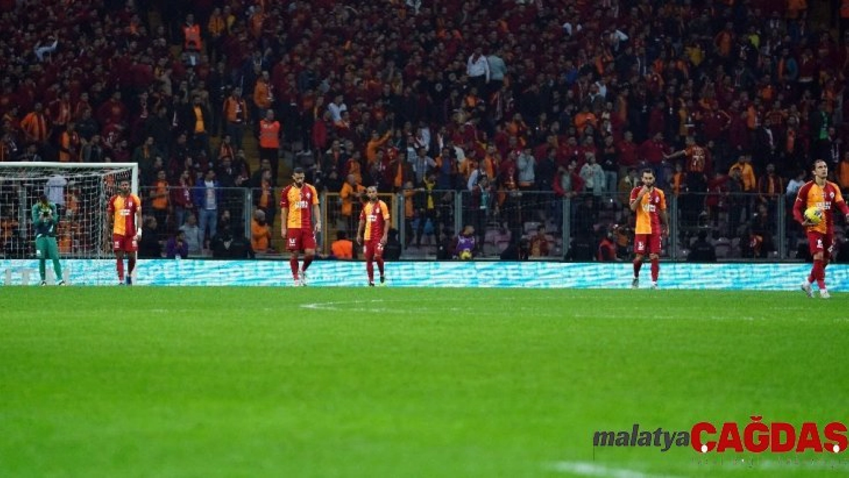 Galatasaray tarafından takımına tepki, Ankaragücü'ne alkış