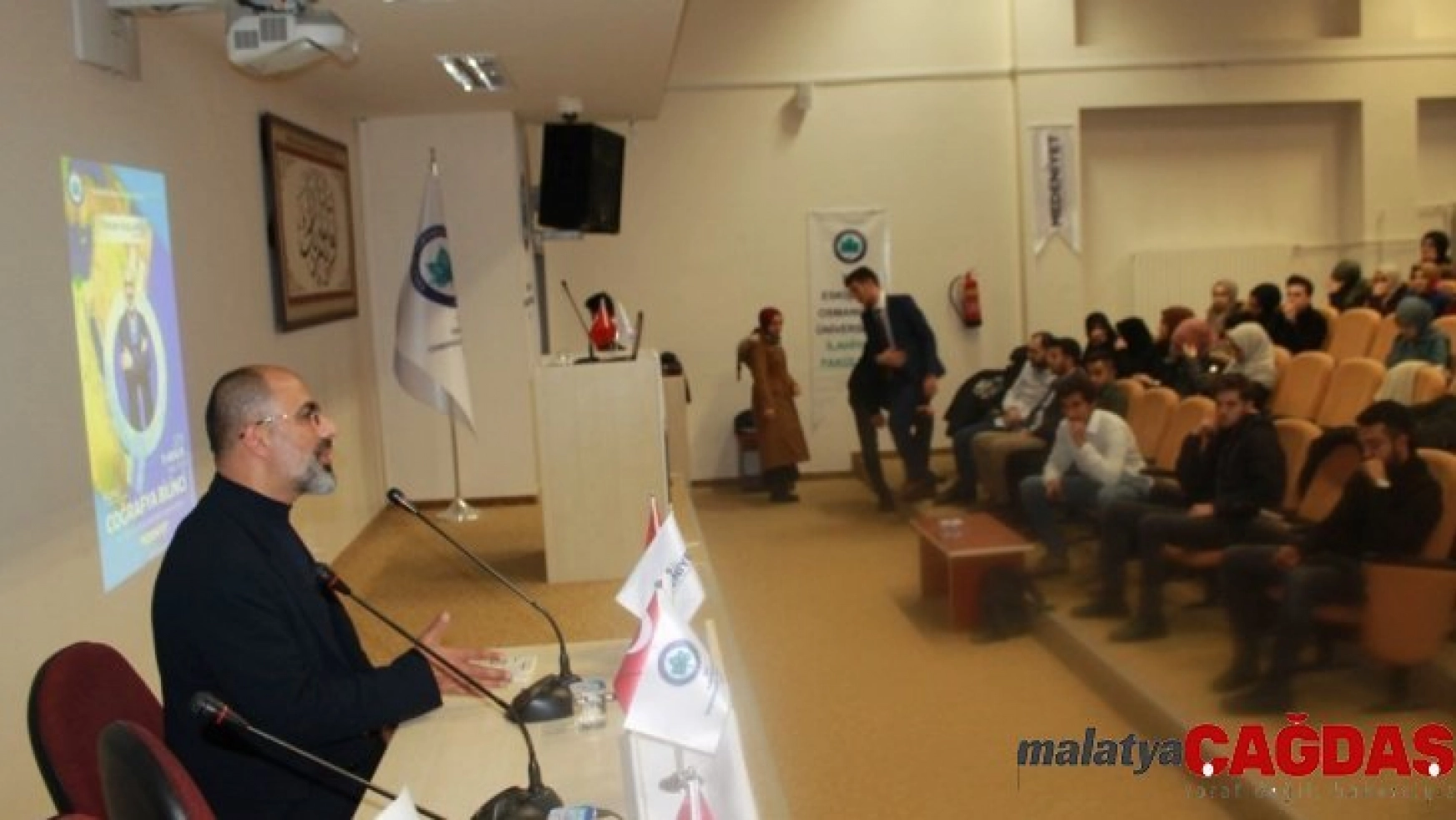 Gazeteci yazar Turan Kışlakçı'dan 'Coğrafya' konferansı