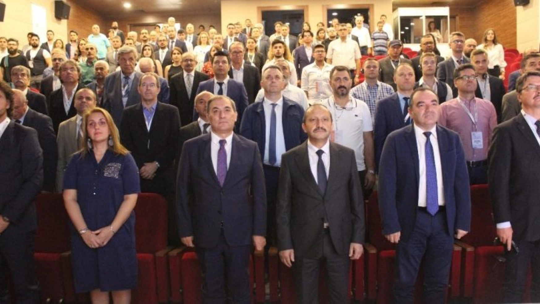 Gazi Üniversitesi ev sahipliğinde '29. Uluslararası Mobilya Endüstrisi Konferansı' başladı