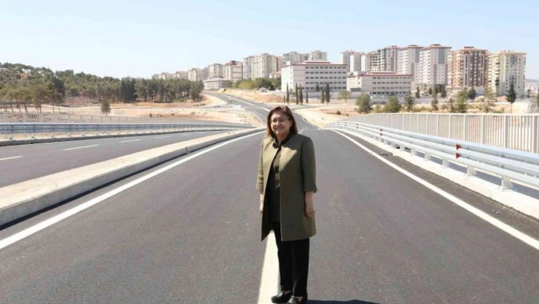 Gaziantep'te yeni yapılan yol kavşaktaki trafik yükünü hafifletecek
