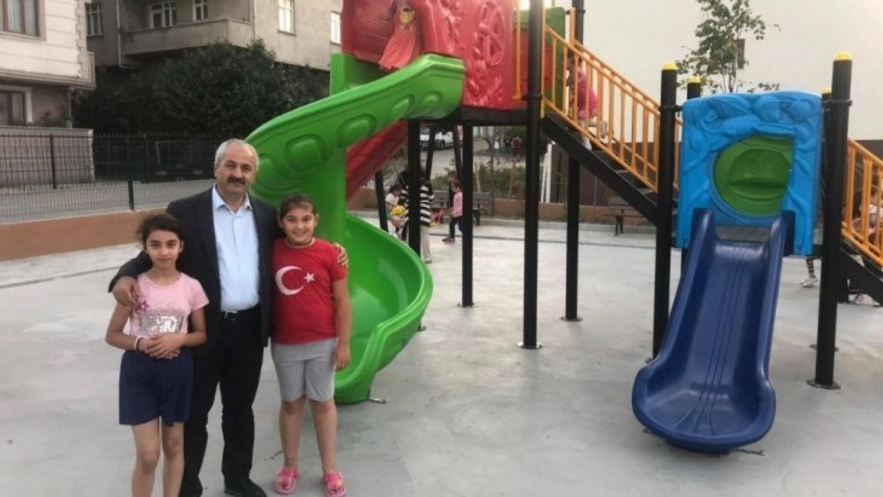 Gebze'nin mahallelerine yeni parklar yapılıyor