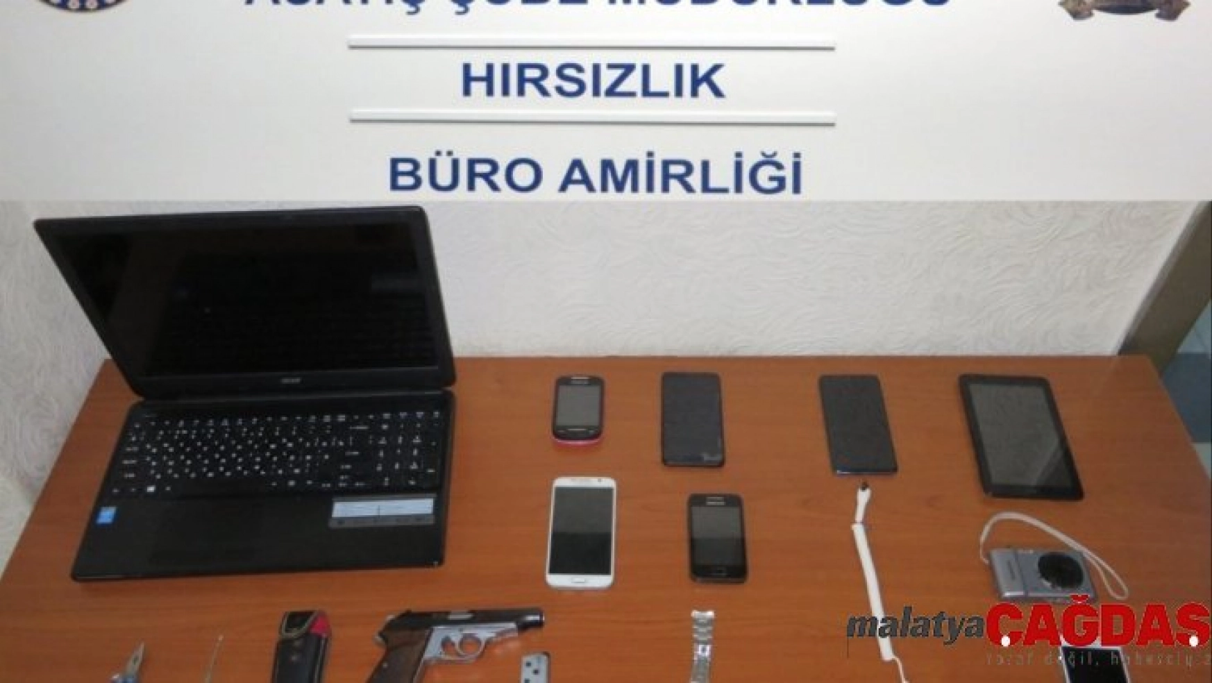 Gürcistan'dan kimlik değiştirip Türkiye'ye gelen hırsızlar yakalandı
