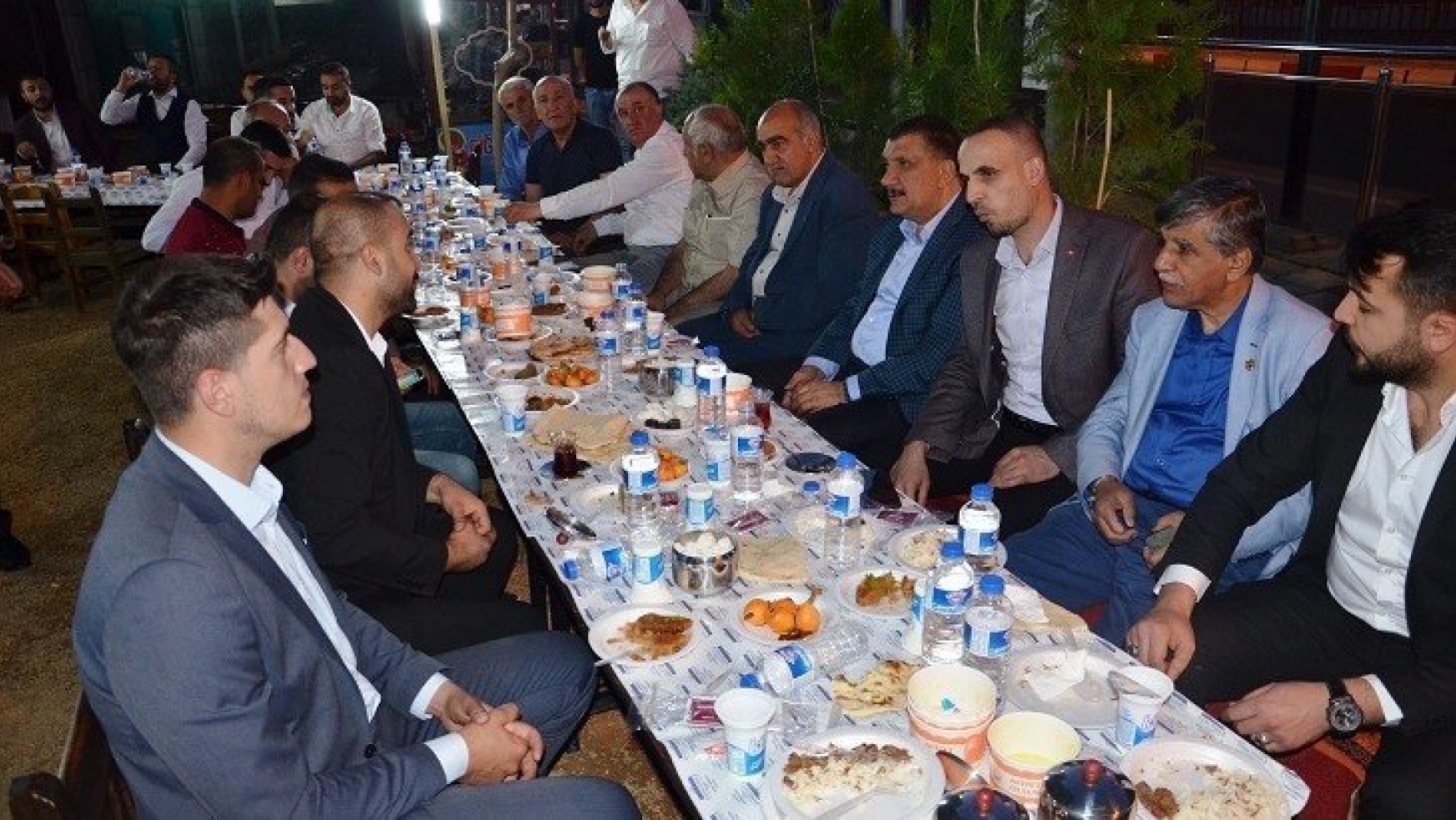 Gürkan, Anadolu Selçuklu Ocaklarının iftarına katıldı