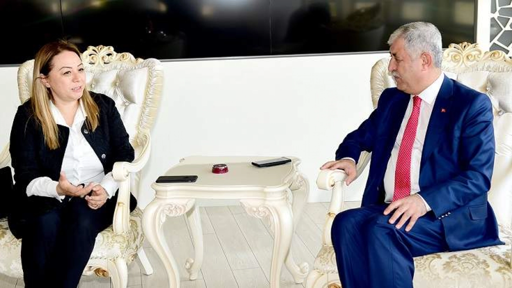 Yeni Rektör Aysun Bay Karabulut Başkan Polat'ı Ziyaret Etti