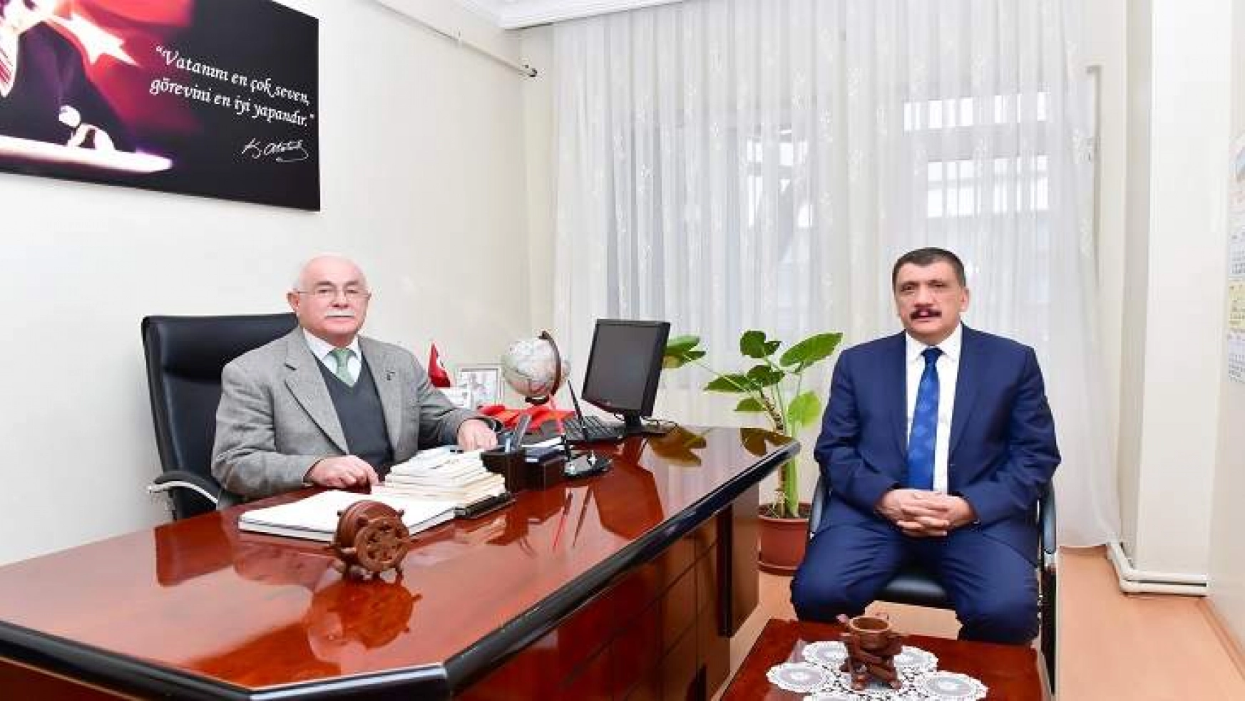 Başkan Gürkan, Cem Vakfı Malatya Şube Başkanı Doğan İle Bir Araya Geldi