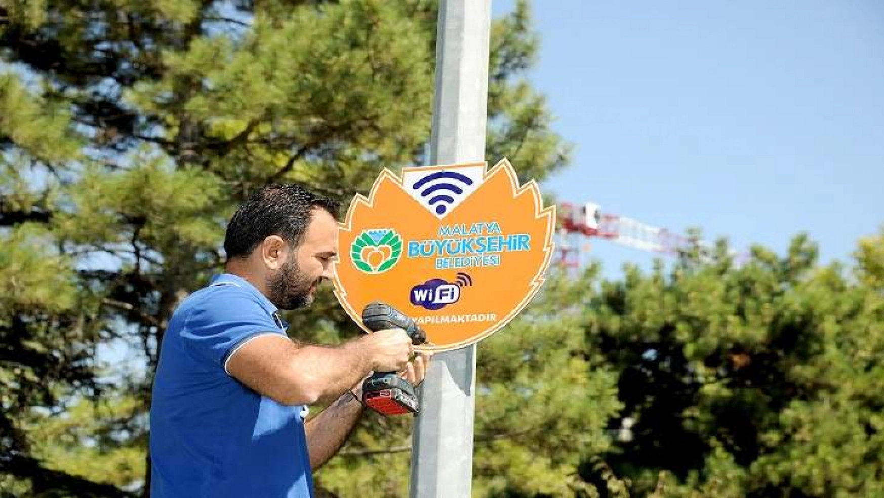 Büyükşehir Belediyesinden Ücretsiz Wi-Fi Hizmeti