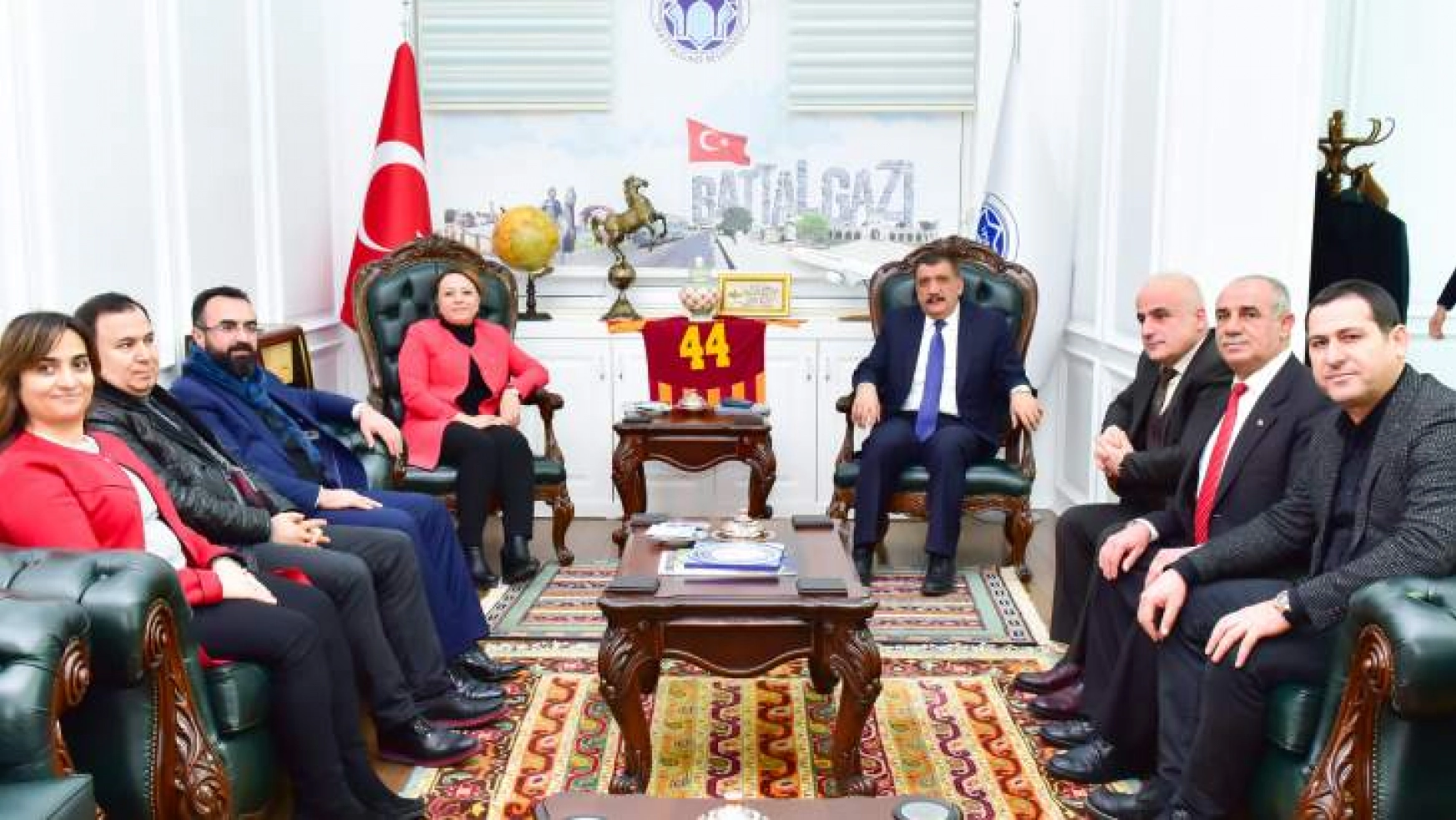 Başkan Gürkan, 'Şehit Aileleri Ve Gaziler Bizim Başımızın Tacıdır'