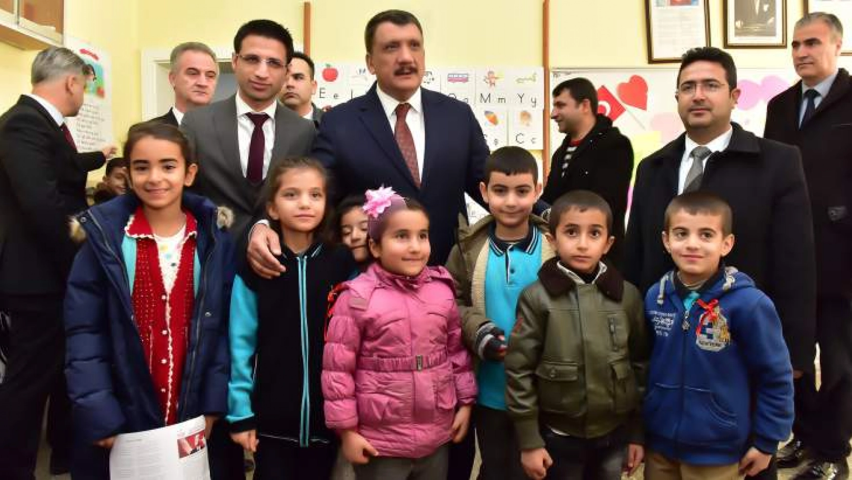 Başkan Gürkan Öğrencilerin Karne Sevincine Ortak Oldu