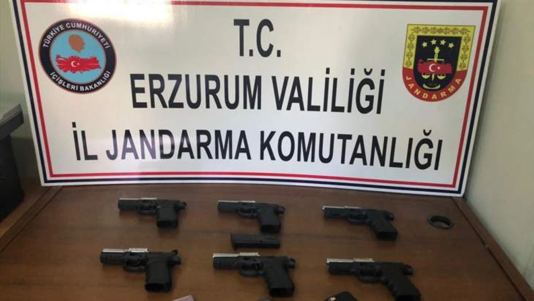 Erzurum'da silah kaçakçılığı operasyonu