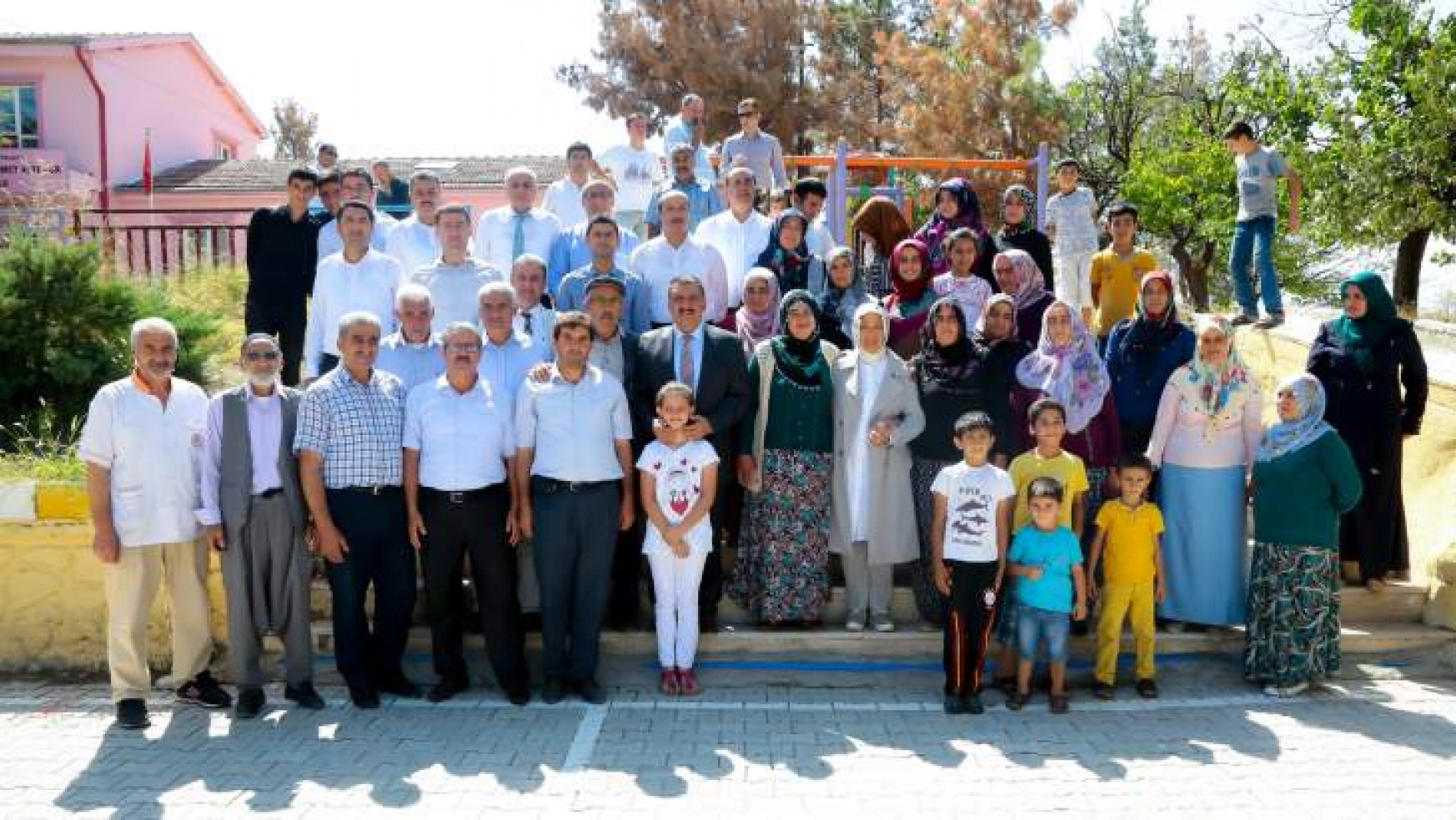 Çalık ve Başkan Gürkan, Karabağlar Mahallesi Sakinlerini Dinledi