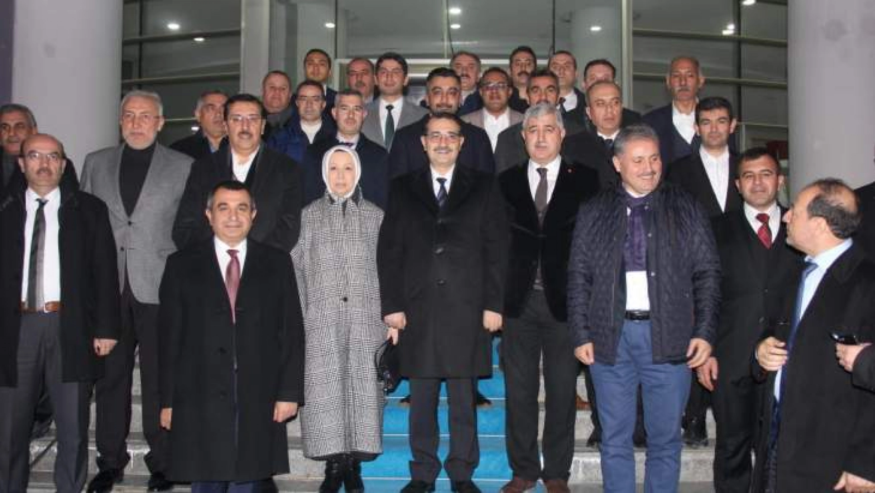 Bakan Dönmez'den Büyükşehir Belediye Başkanı Polat'a ziyaret