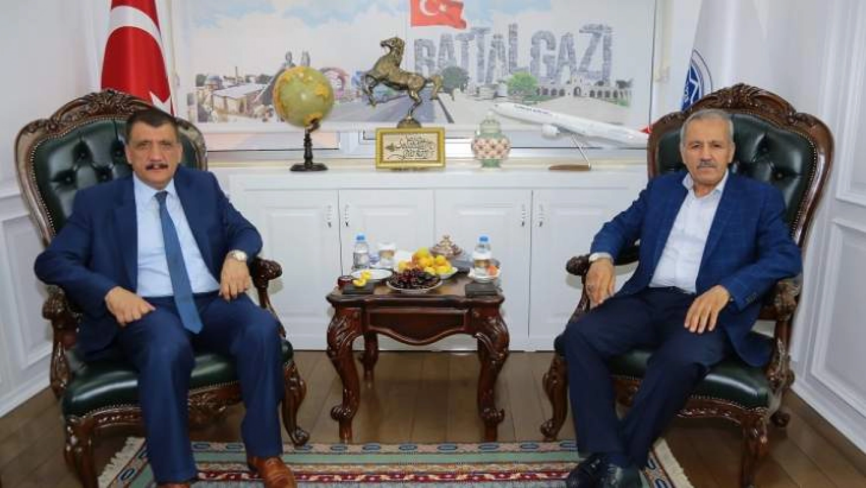 Milletvekili Şahin, Başkan Gürkan'ı Ziyaret Etti
