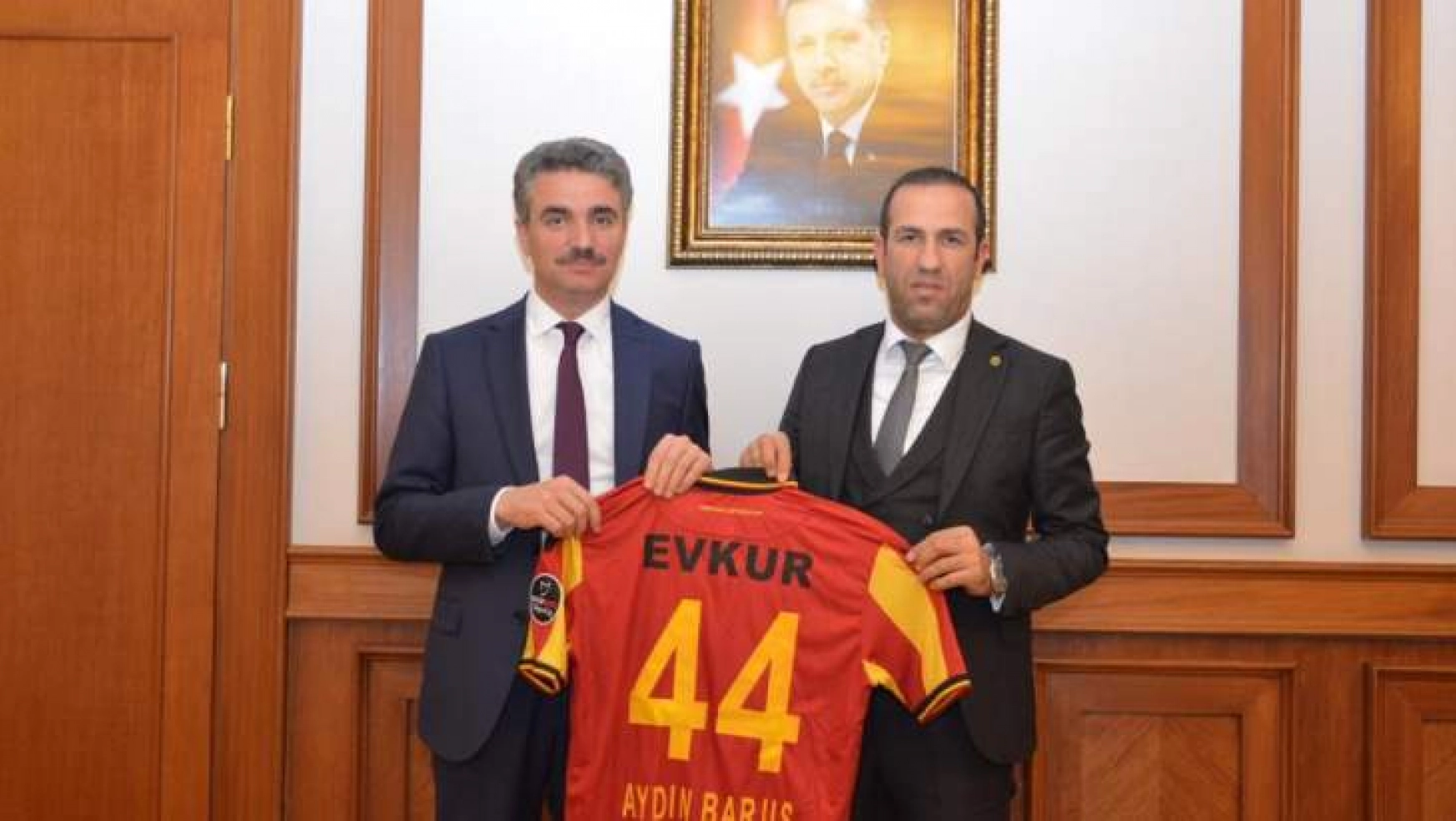 Evkur Yeni Malatyaspor Başkanı Gevrek'ten Vali Baruş'a Ziyaret