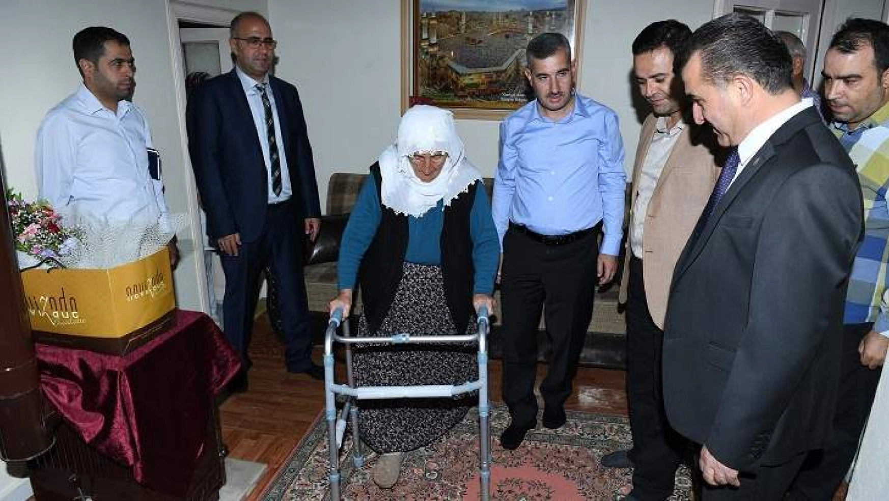 Başkan Çınar, 81 Yaşındaki Hidayet Ciran'ı Ziyaret Ederek 'Hâyır' Duasını Aldı