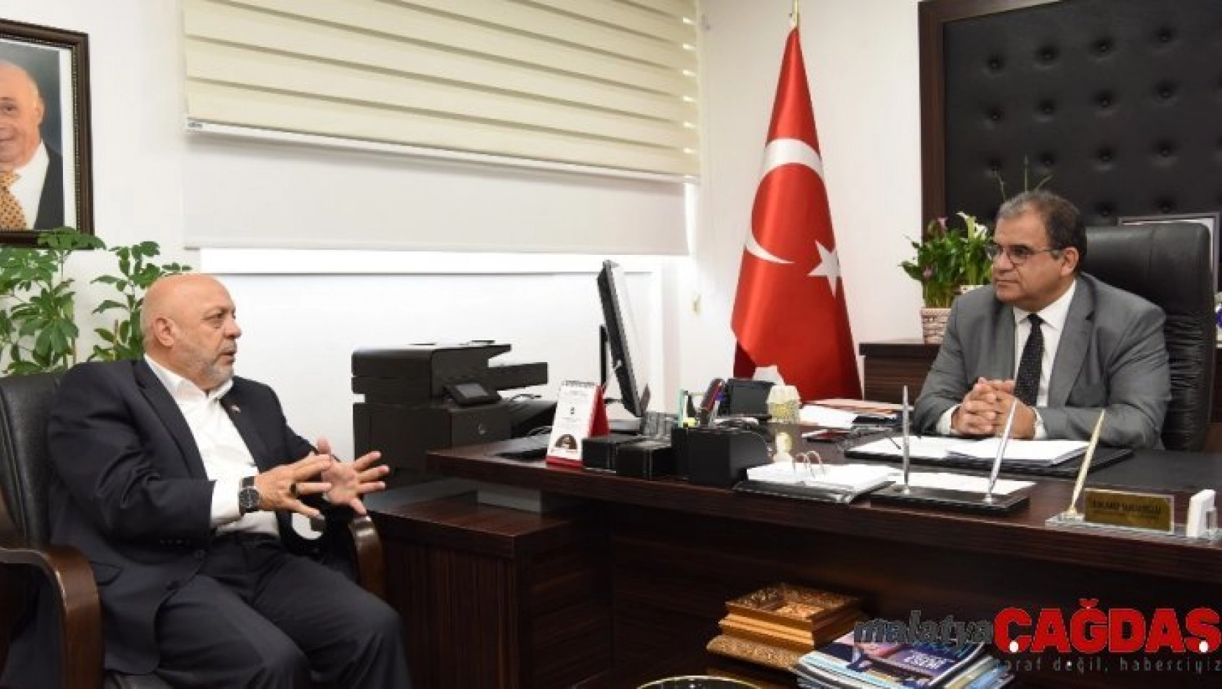 HAK-İŞ Genel Başkanı Arslan Kıbrıs'ta temaslarda bulundu