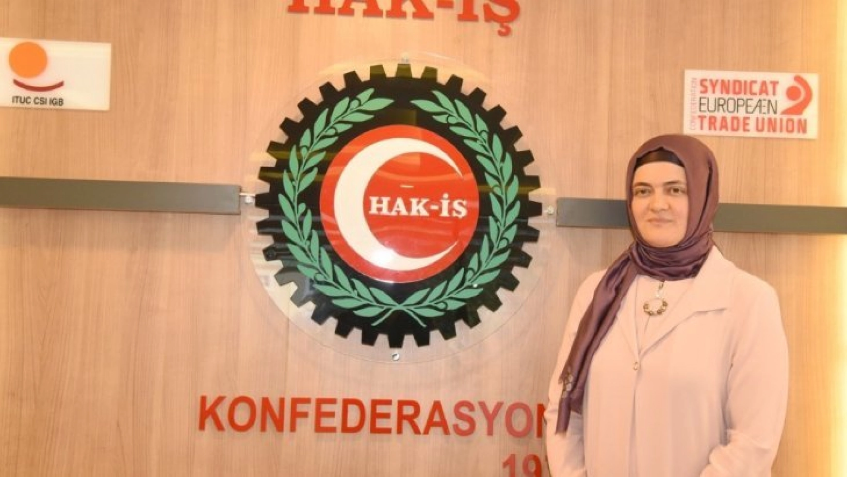 HAK-İŞ Kadın Komitesi Başkanı Zengin: 'Evlat nöbeti tutan analarımızın yanındayız'