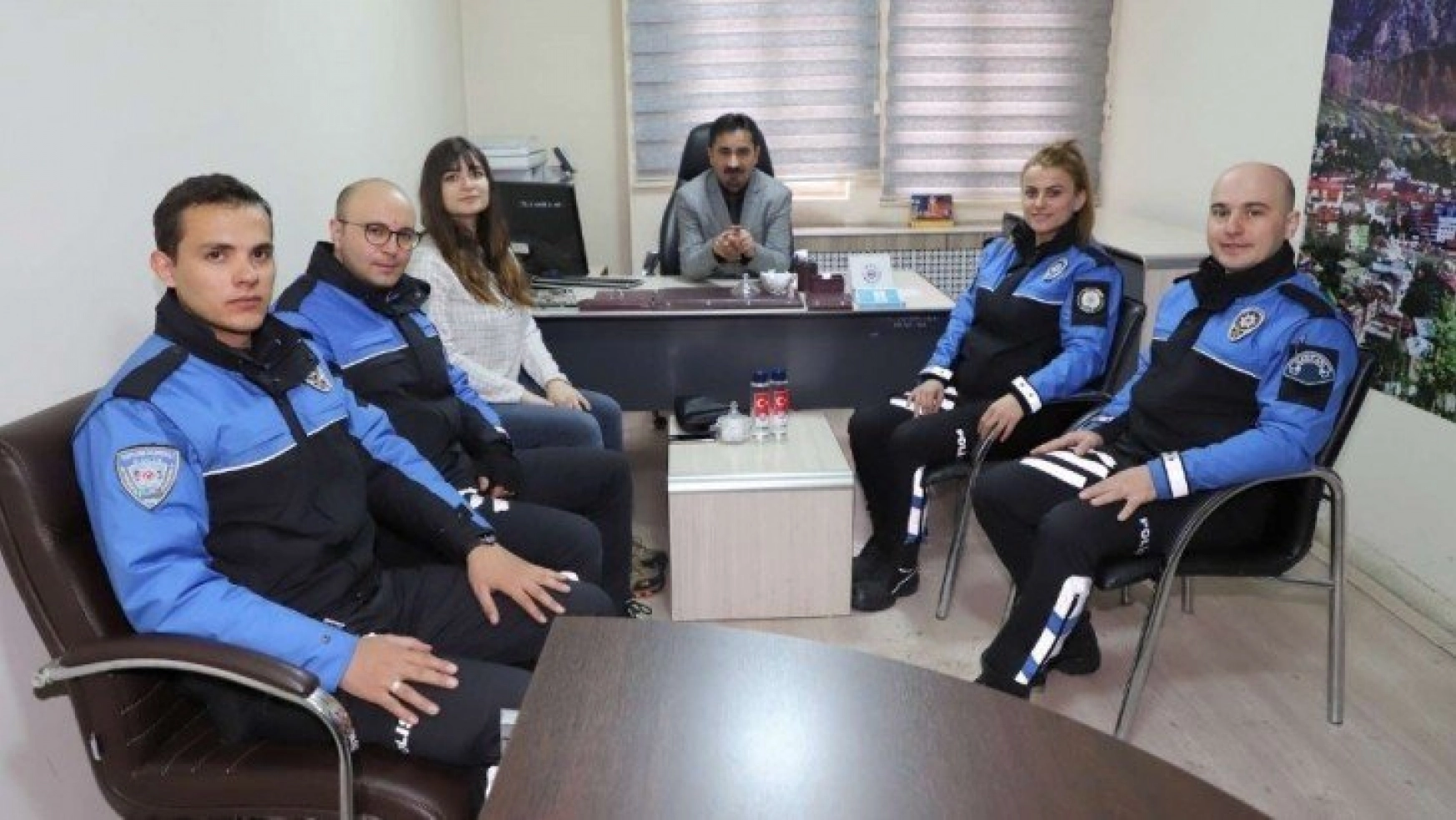Hakkari polisinden İHA temsilcisi Taş'a ziyaret