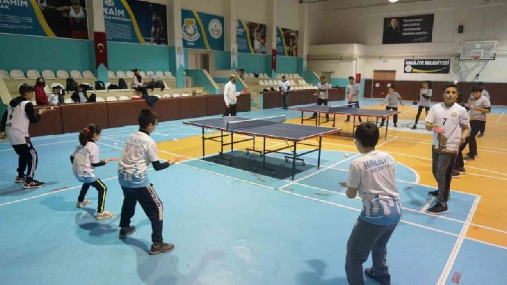 Haliliye'de kış spor okullarına yoğun ilgi