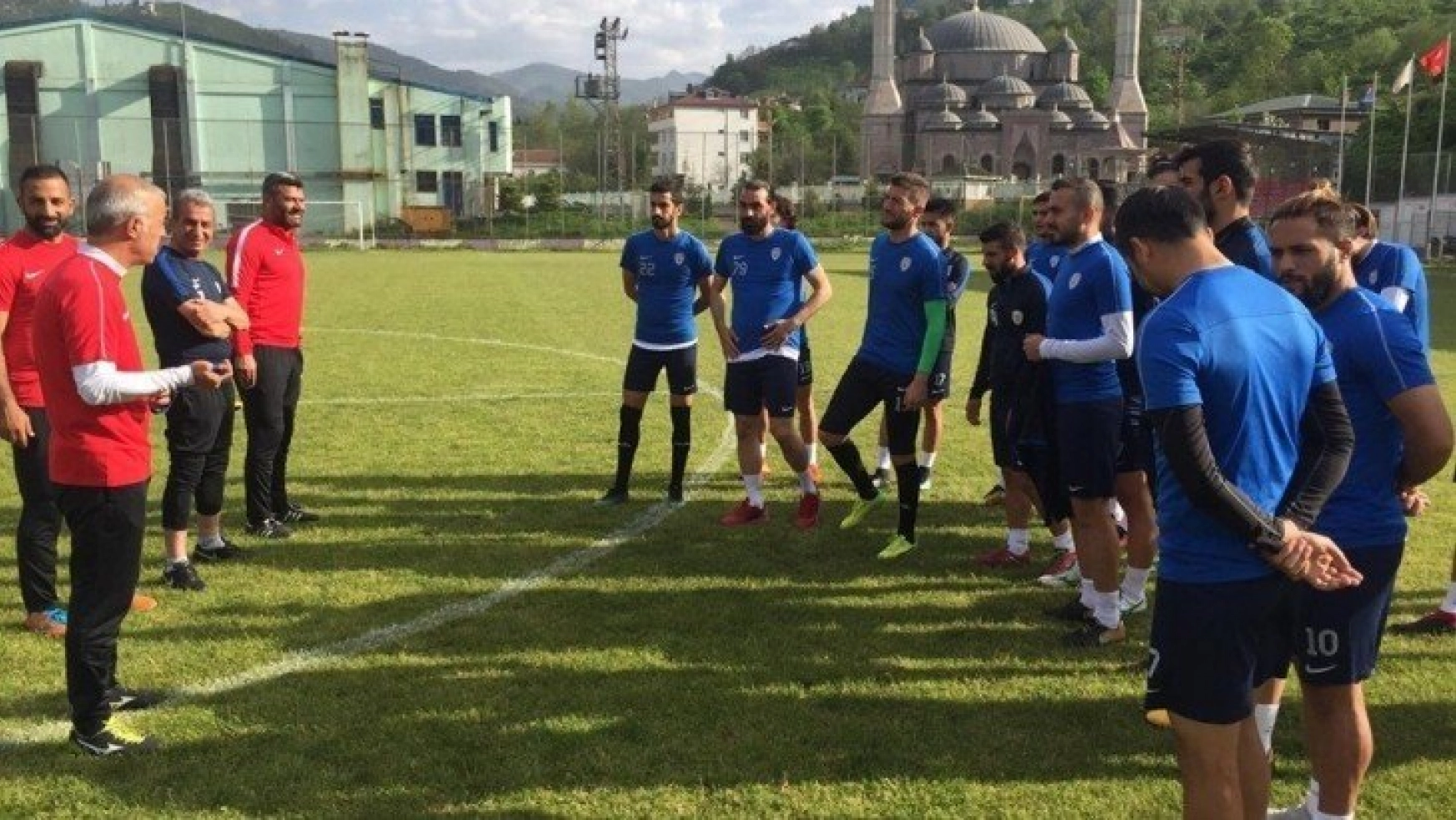 Hazırlıklarını Trabzon'da sürdürüyor