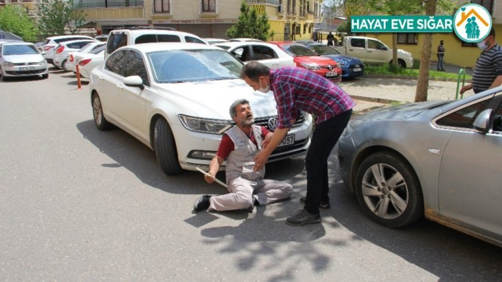 HDP'lilerin güldüğü evlat nöbetindeki aileler sinir krizi geçirdi