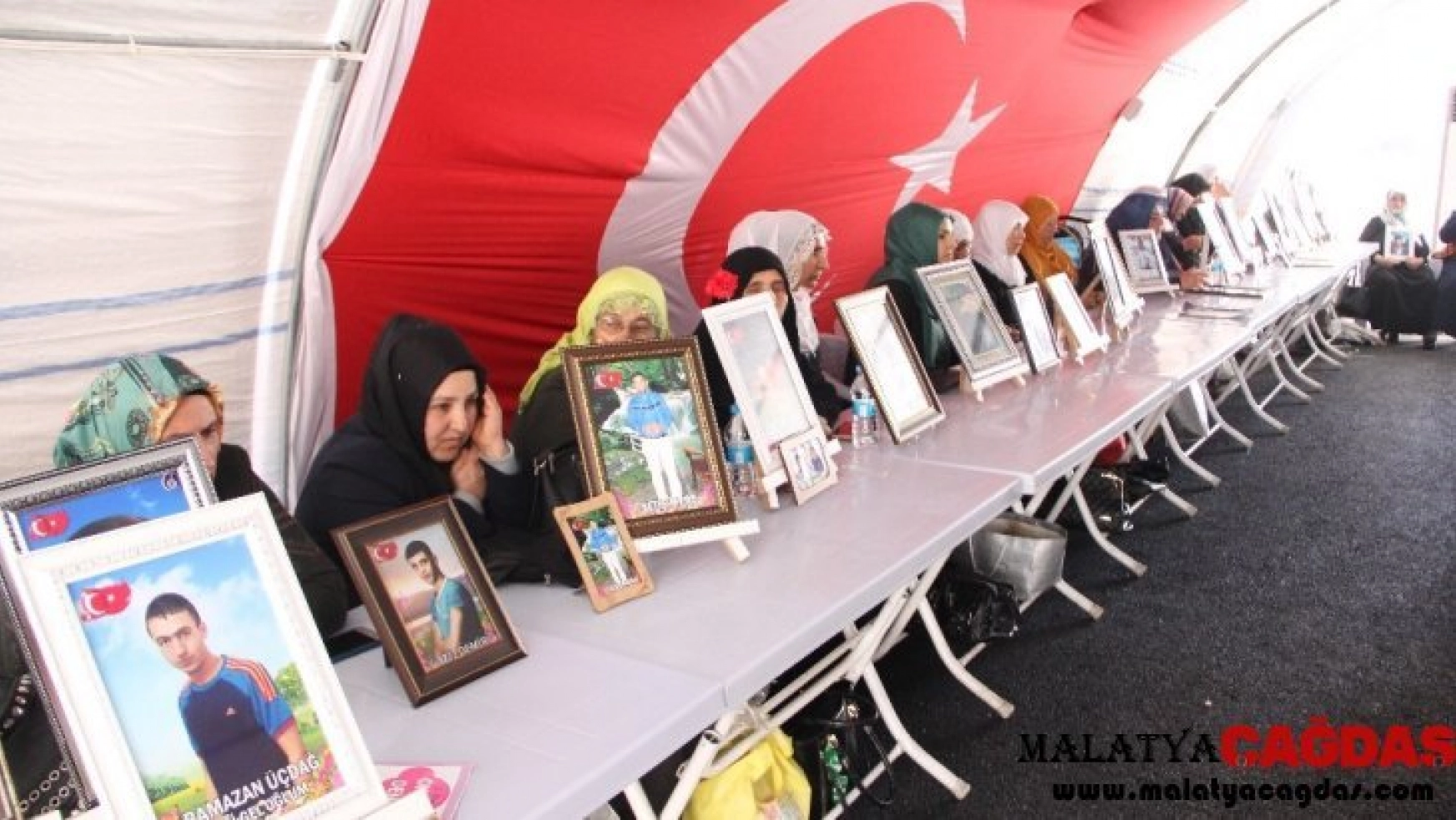 HDP önündeki ailelerin evlat nöbeti 185'inci gününde