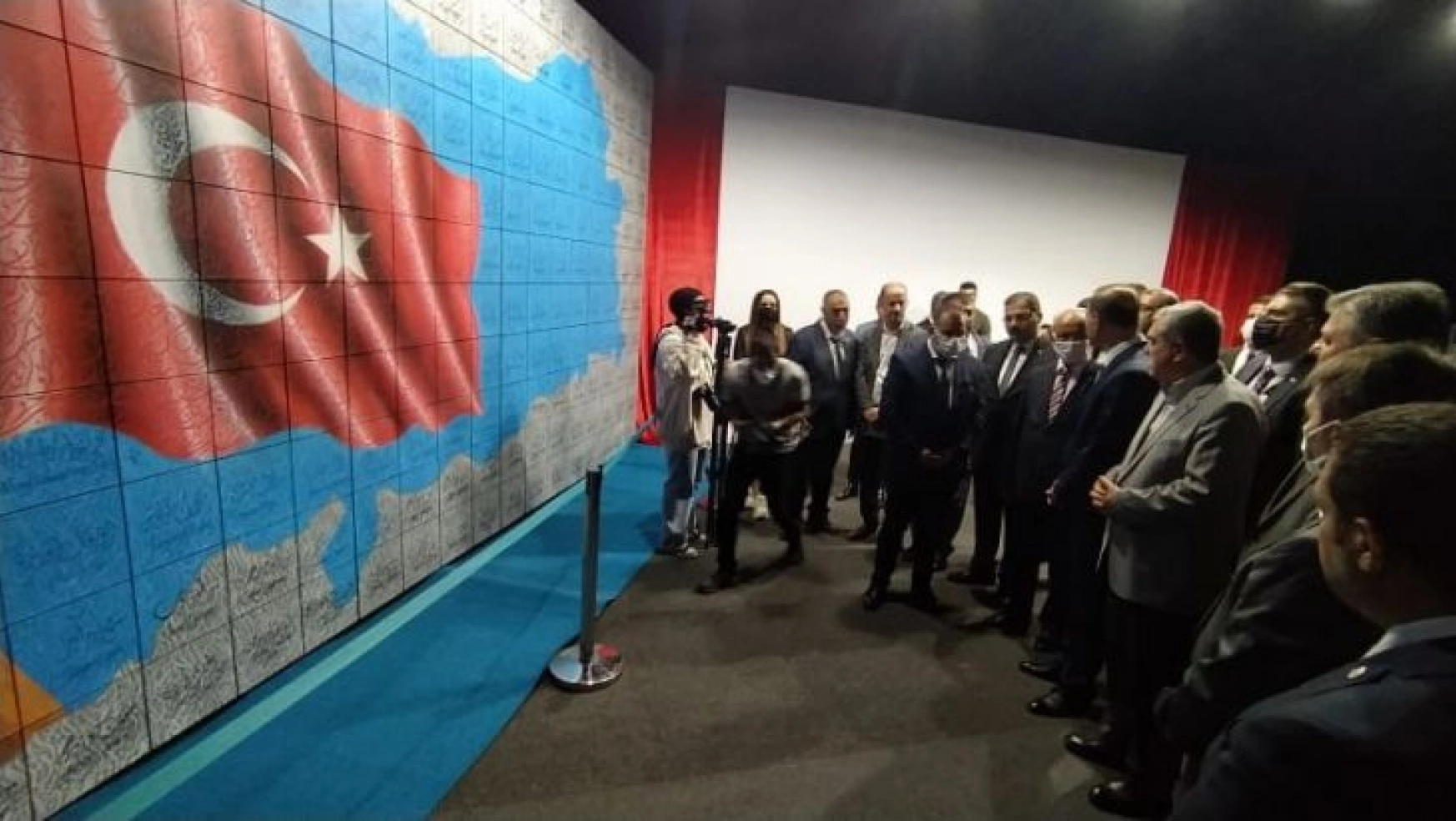 İletişim Başkanlığının Dijital Gösteri Merkezi Şanlıurfa'da kapılarını açtı